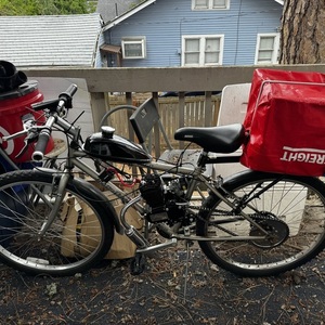 Specialized Hardrock Silver, gray or bare metal