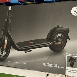 2024 Segway Ninebot Kickscooter F-SE e-scooter Black
