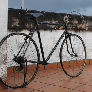 1972 Motobecane Spécial Sport White