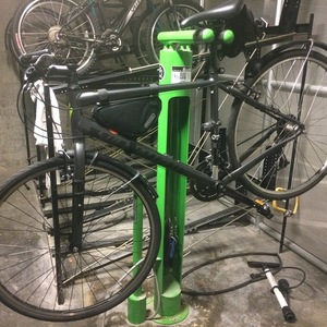 2014 Specialized Sirrus Sport Silver or Gray