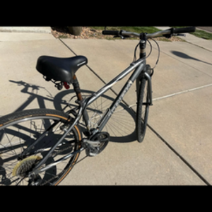 Trek 7200 Silver, gray or bare metal