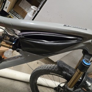 2020 Ibis Ripmo Silver, gray or bare metal