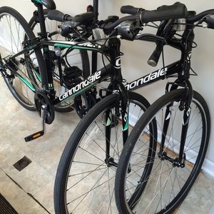 2014 Cannondale Quick 6/ Medium  Black