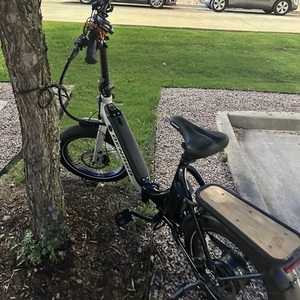 2023 Denago Folding 1 White