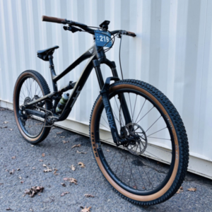 2024 YT Jeffsy CORE 1 Black