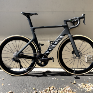 2025 Canyon bicycles Aeroad Black