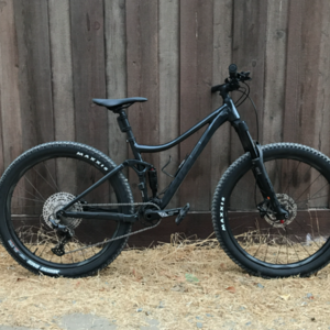 2021 Giant Stance XS Black