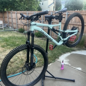 2024 Specialized Stumpjumper Alloy