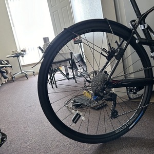 2017 Specialized CrossTrail Silver, gray or bare metal