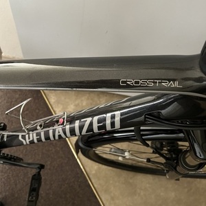 2017 Specialized CrossTrail Silver, gray or bare metal