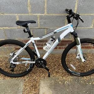 2018 Marin Bikes Bear Valley ladies model White