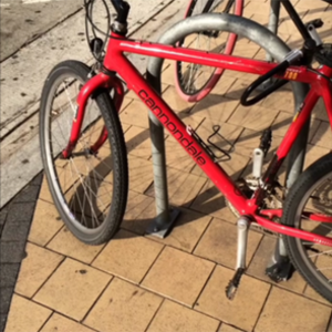 1991 Cannondale 700 Red
