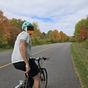 2021 Trek Dual Sport 2 Silver, gray or bare metal and Red