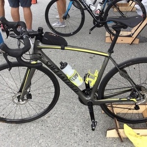 2015 Specialized Roubaix Silver, gray or bare metal and Green