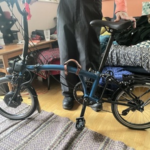 2024 Brompton Bicycle C Line Electric Blue