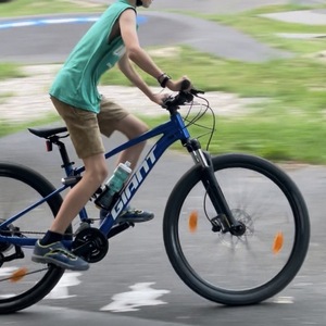 2023 Giant Talon 3 GE Blue