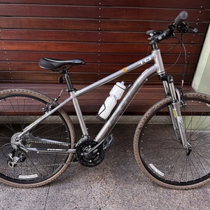 KHS Bicycles ULTRASPORT 1.0 Silver, gray or bare metal