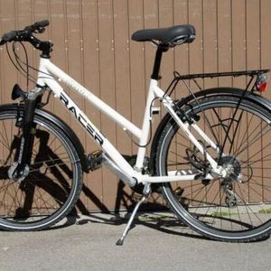 2009 Racer Lynxx Lady White