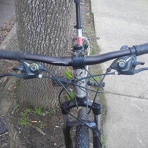 2025 Diamondback Axis