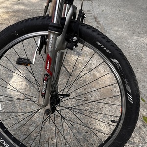 Trek 3500 Silver, gray or bare metal
