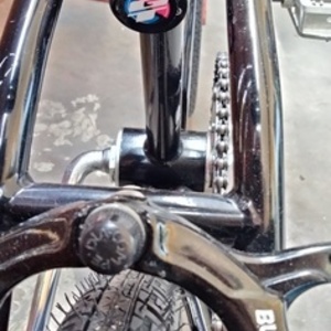 1994 GT Bicycles VERTIGO Black and Silver, gray or bare metal