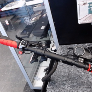 2026 Synergy esport e-scooter Black and Red