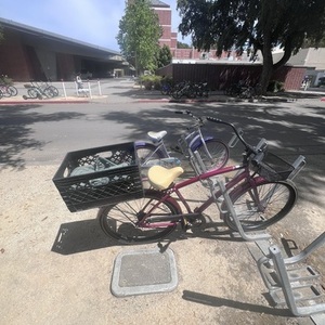 2024 Huffy Cruiser Red