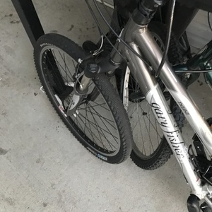 2017 gary fisher napa Silver or Gray