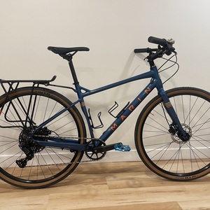 2023 Marin Bikes DSX