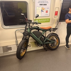 2025 Smart travel Raptor ST202 Green