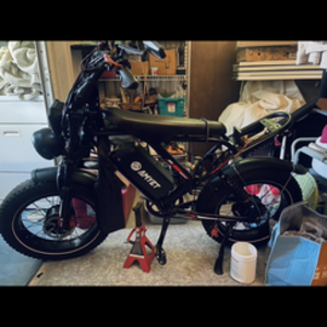 AMYET S8 Black and Red