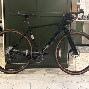 2026 Trek Checkpoint SLR 6 AXS